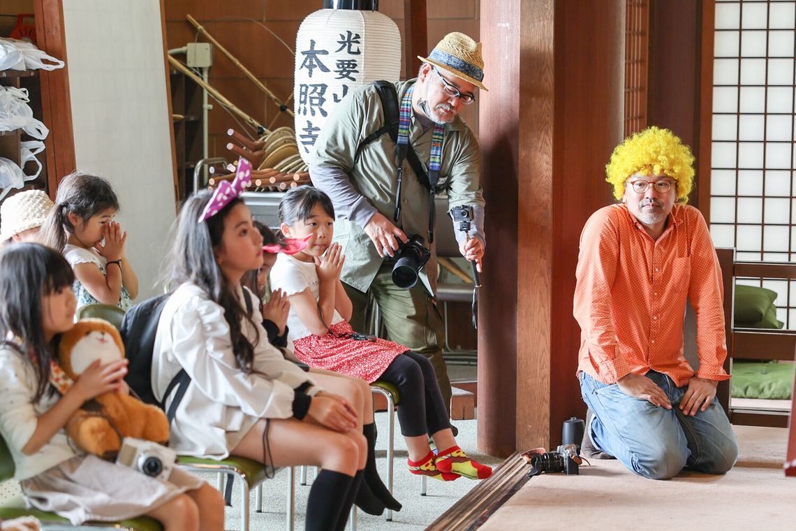 ちずカメラが撮影した「写真家　橘田龍馬さんの子供写真教室の様子」の写真