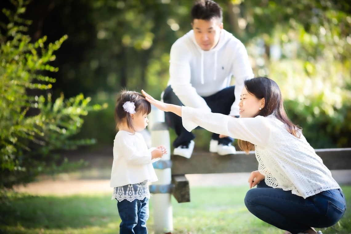 スタイリッシュ株式会社が出張撮影した家族写真(キッズ,ベビーフォト)などが写った「六甲アイランドファミリーフォトB様ご家族」の家族写真