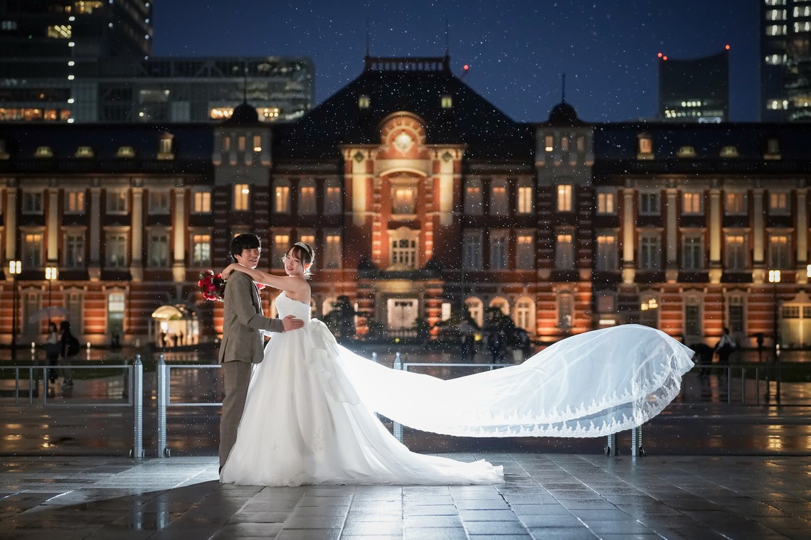 スタジオ　まるが撮影した写真のアルバム「東京駅・和田倉門でのウエディングフォト」