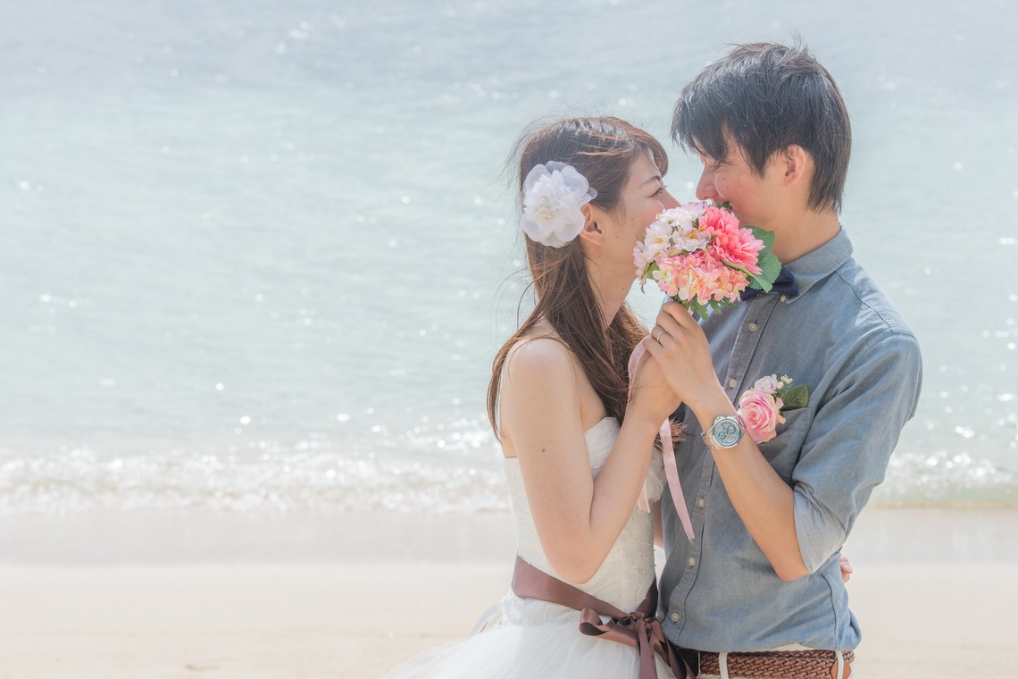 Album of the Location Photo Shoot taken by スマイルケアンズ - Beach wedding photos on Green Island in Cairns