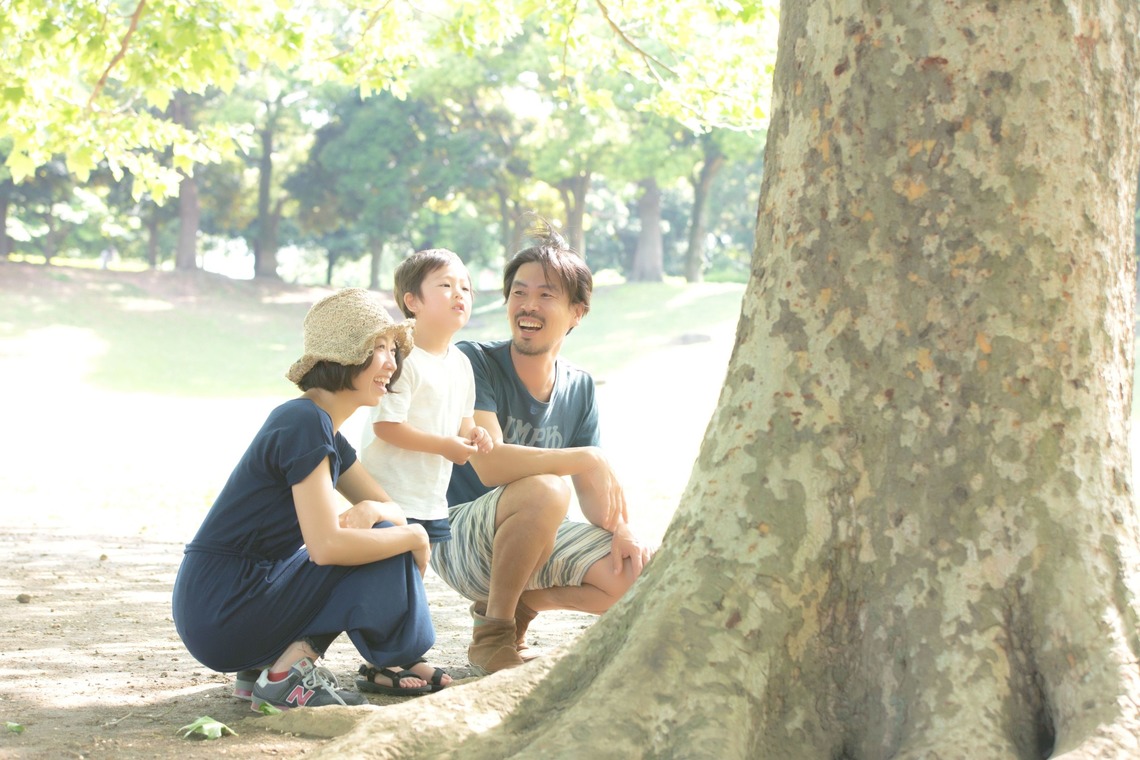 Photo studio Lapinが出張撮影した家族写真(キッズ,ベビーフォト)などが写った「夏の家族写真【岸根公園】」の家族写真