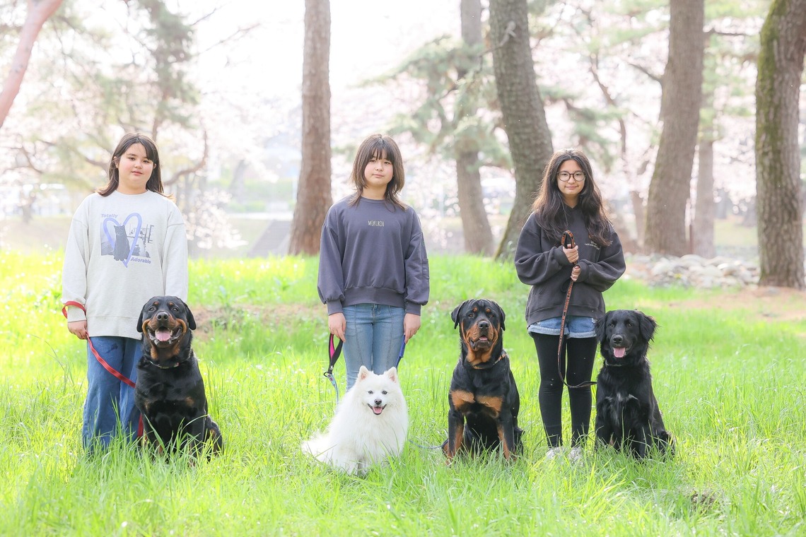 株式会社Neo-Smile 「locationbreeze」高橋 徹が出張撮影した家族写真(キッズ,ベビーフォト)などが写った「ペット」の家族写真