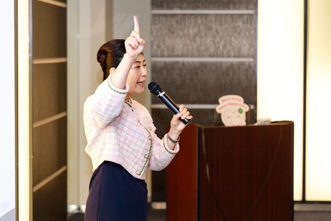 真方　祥が撮影した「セミナー」の写真