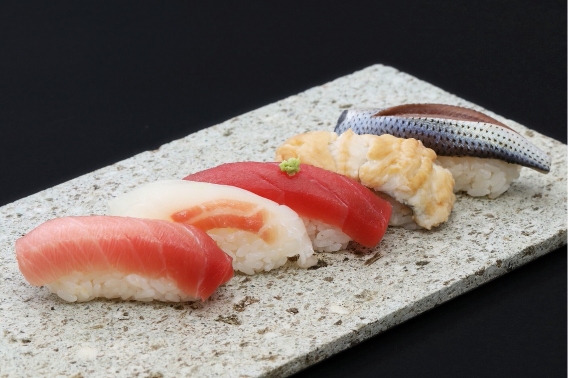 森安　照が撮影した「お寿司（握り・仕込み・人物・店内）」の写真