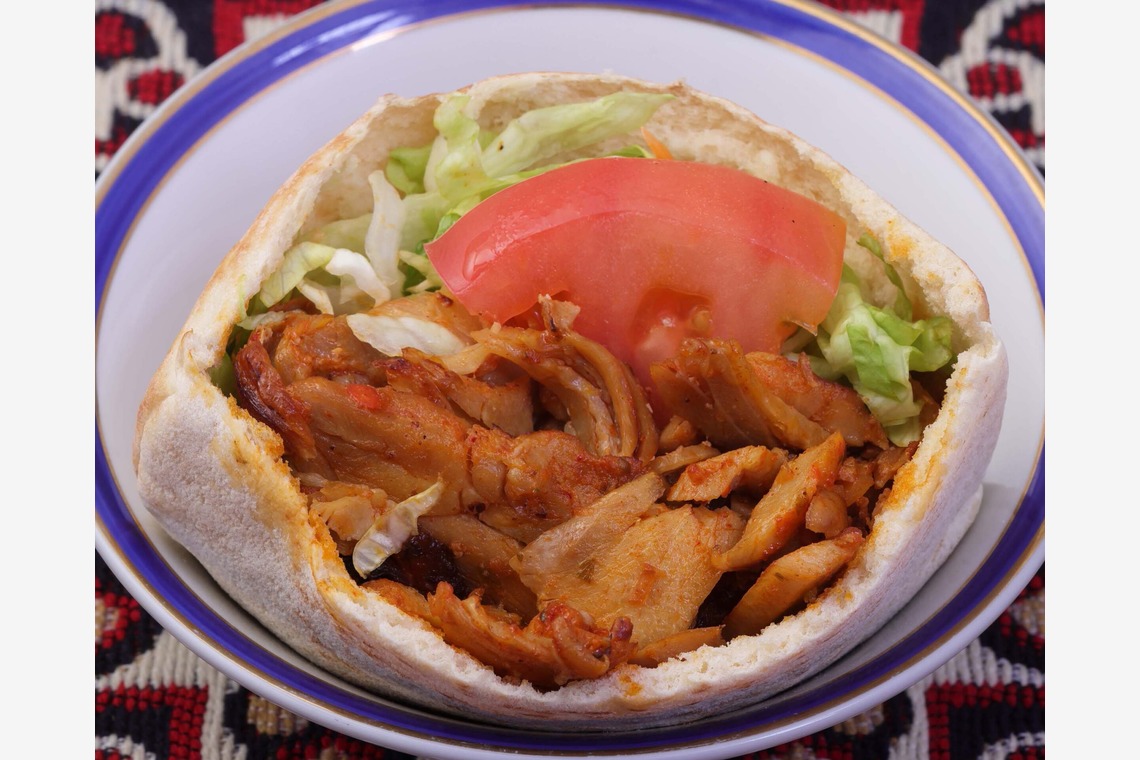 森安　照が撮影した「ケバブ・カレー・サンド」の写真