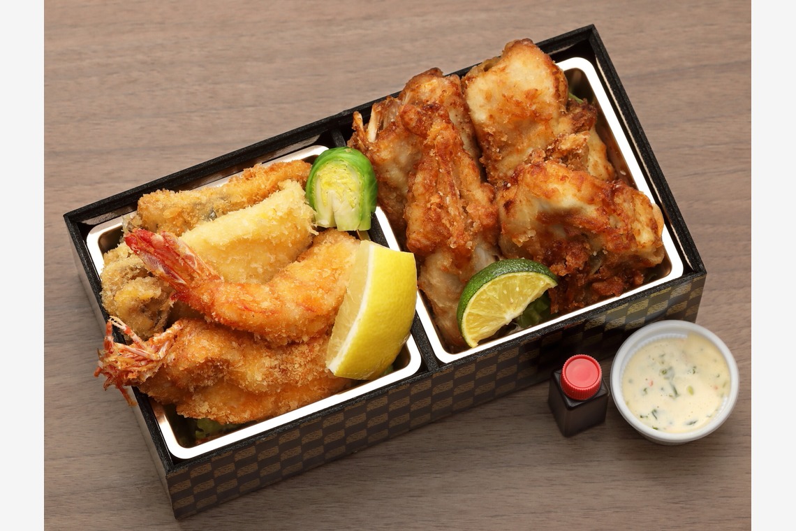 森安　照が撮影した「ステーキ・ハンバーグ・カレー・オムライス・弁当・レストランメニュー」の写真