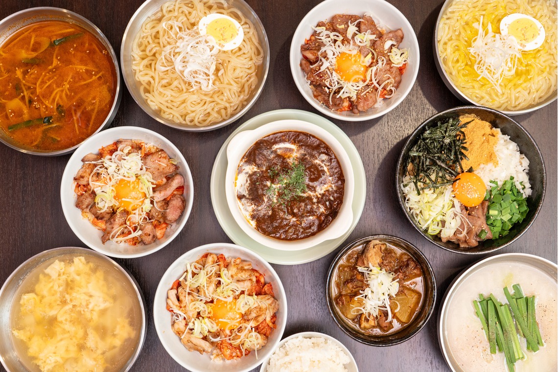 荻原　祐之が撮影した「焼肉屋さん　テイクアウトメニュー撮影」の写真