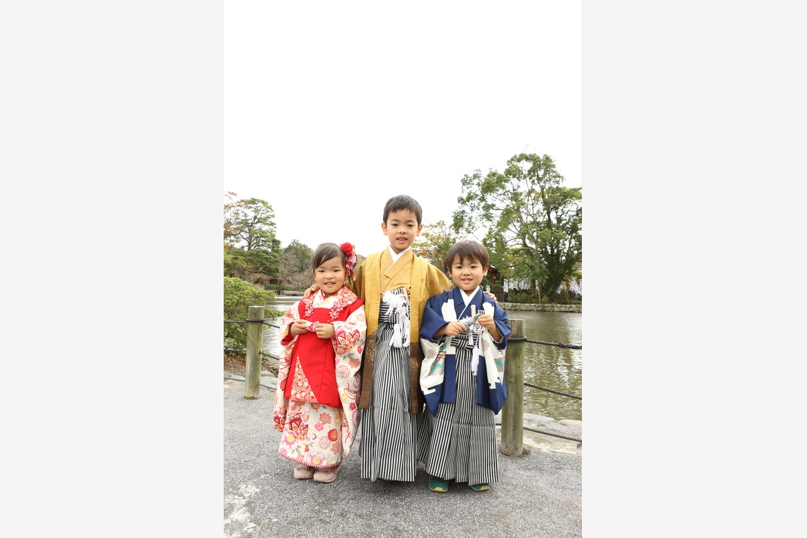 出張撮影HUG TIMEが撮影した「七五三記念撮影＠鎌倉鶴岡八幡宮」の写真