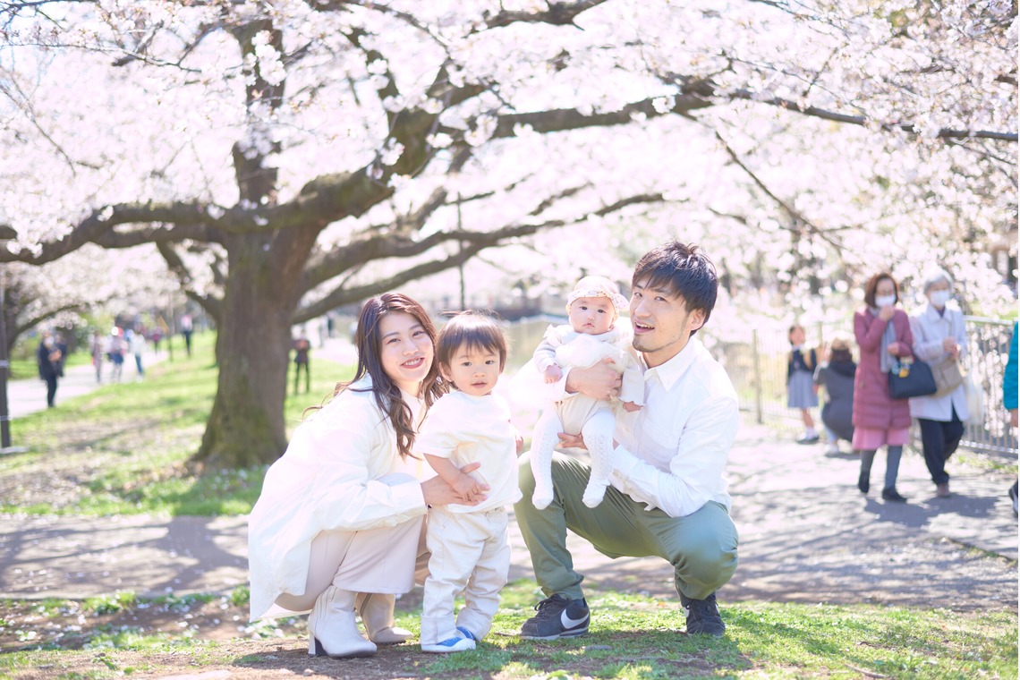 Earth Creative Productsが出張撮影した家族写真(キッズ,ベビーフォト)などが写った「ファミリー」の家族写真