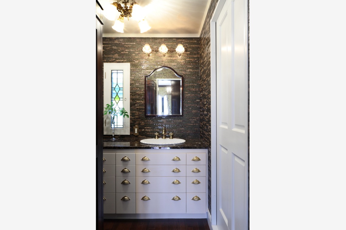 森安　照が撮影した「インテリア」の写真