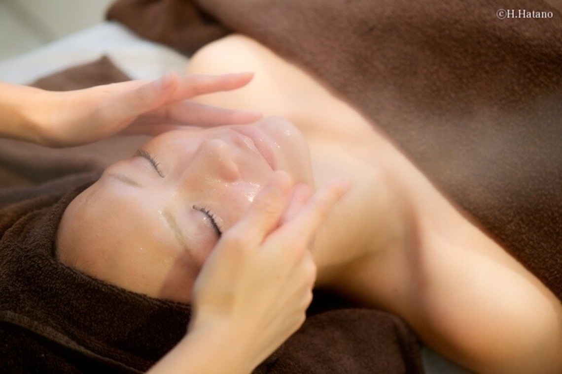 羽田野　秀男が撮影した「ビジネス」の写真