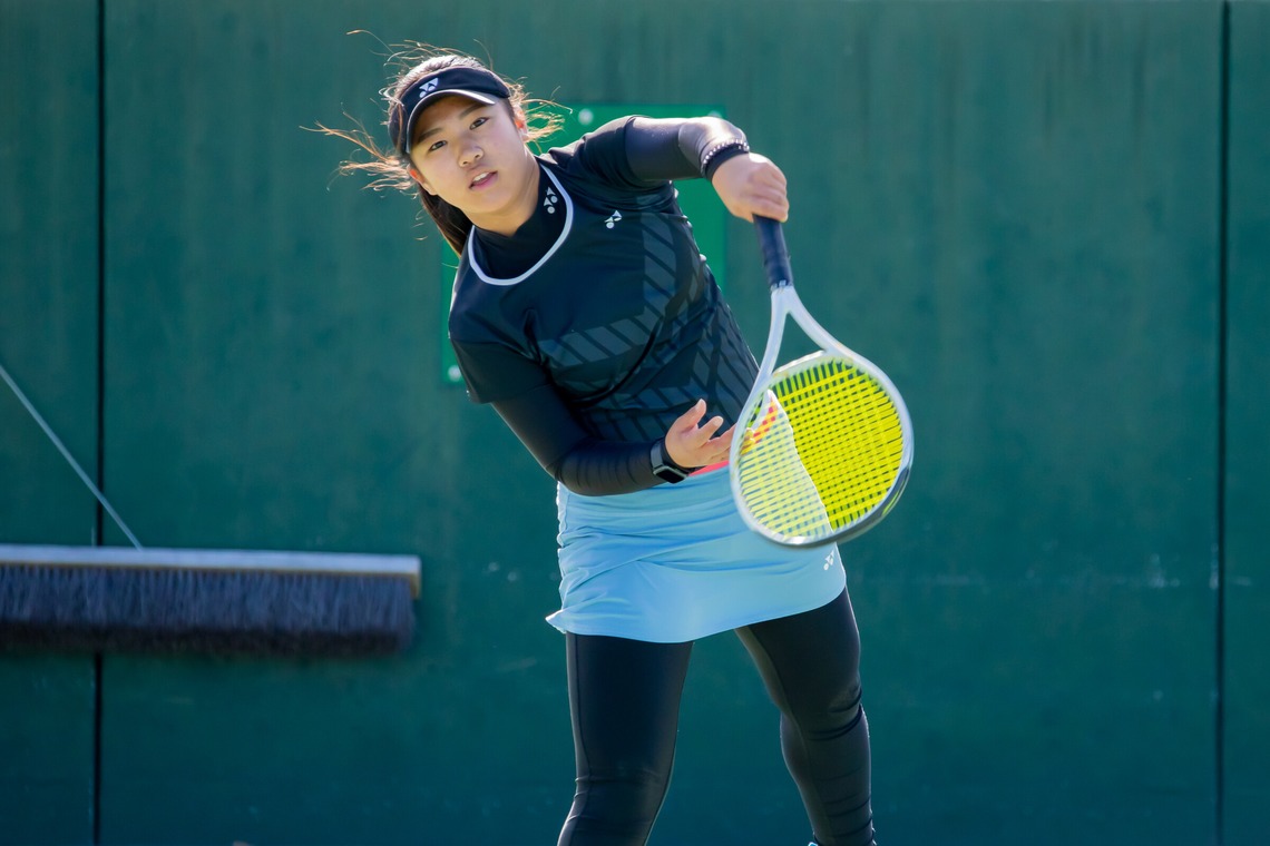 戸坂　良枝が撮影した「テニスなどのスポーツ」の写真