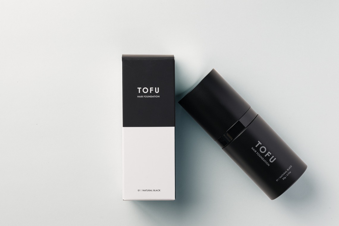 保坂　真弓が撮影した写真のアルバム「ヘアファンデーションの商品撮影」