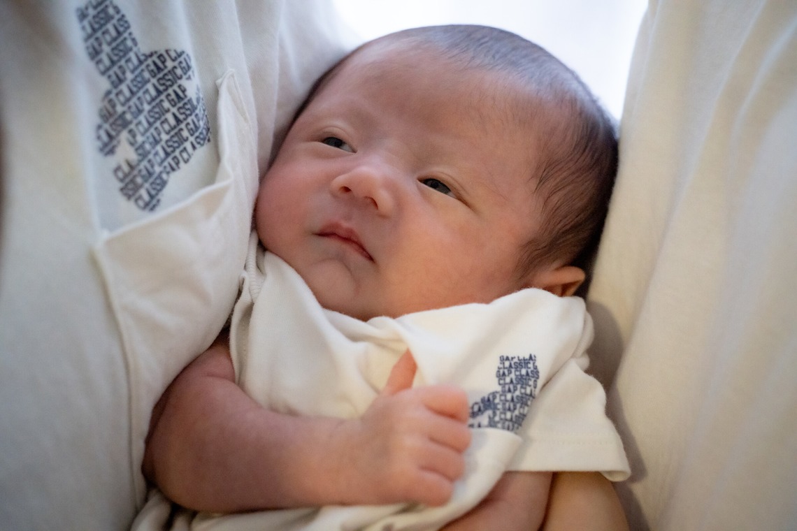 鈴木美咲が撮影した写真のアルバム「小田原にてニューボーンフォト」