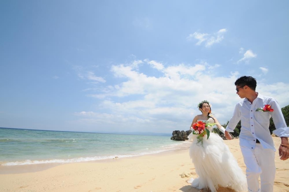 Photo of Beach Photo wedding taken by Avenir
