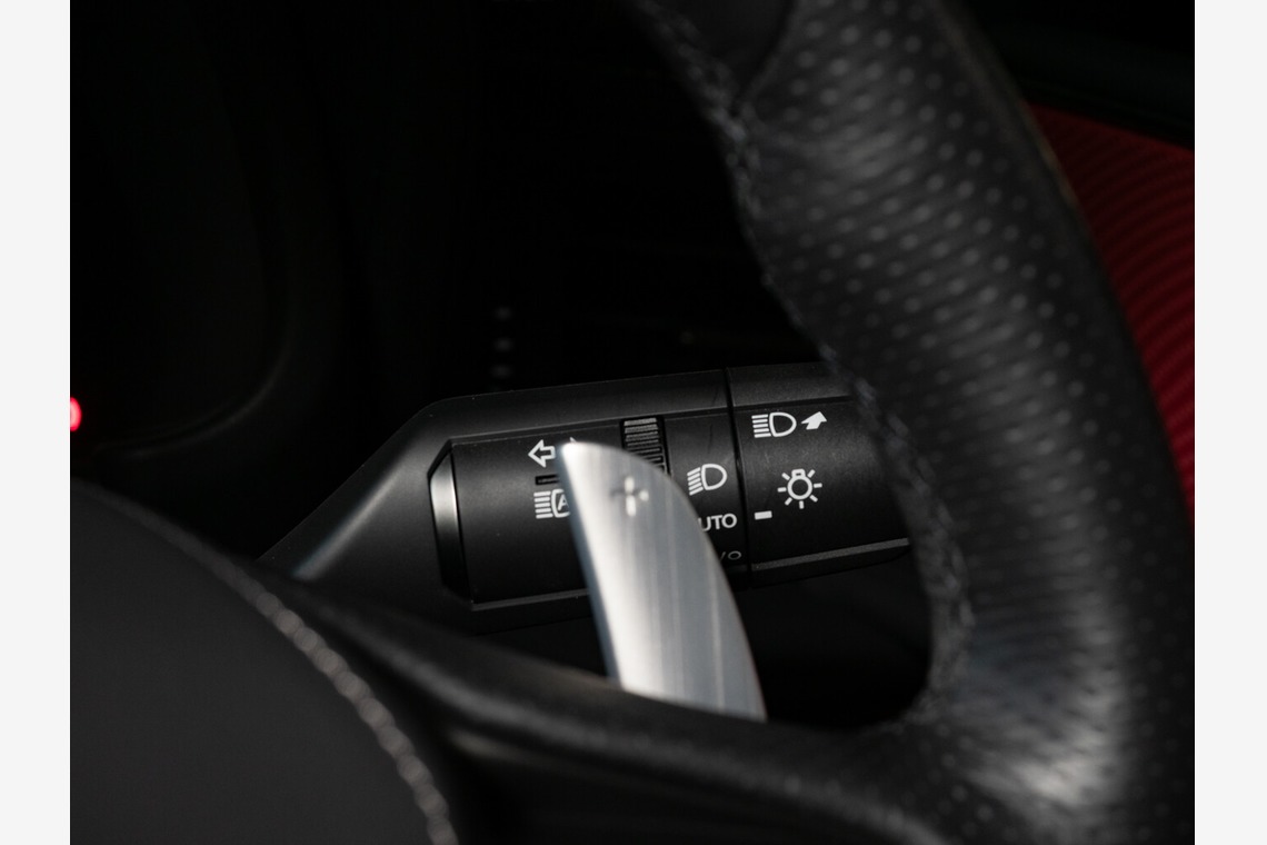 原野 英樹が撮影した「輸入車販売会社よりレクサス LC500をカーセンサーSDGE 掲載用写真を依頼いただきました」の写真