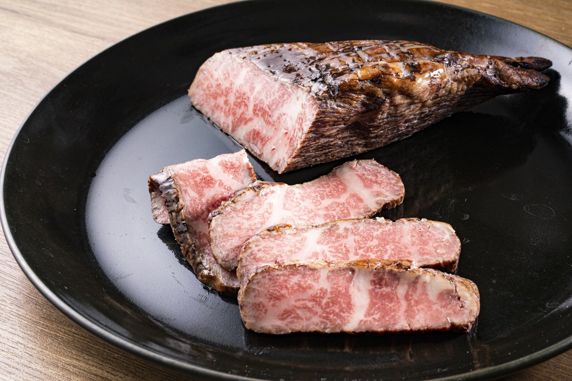 細谷悠美が撮影した写真のアルバム「青横バル　太郎's」