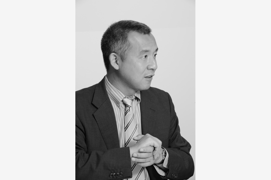 SEE LIKE PHOTOが撮影した「インタビュー　対談　人物　モノクロ　ビジネス　ポートレート」の写真