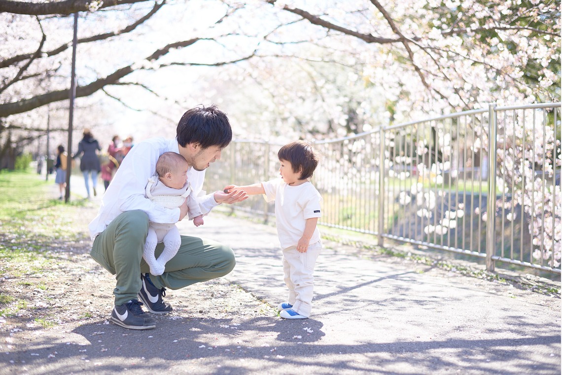 Earth Creative Productsが出張撮影した家族写真(キッズ,ベビーフォト)などが写った「ファミリー」の家族写真