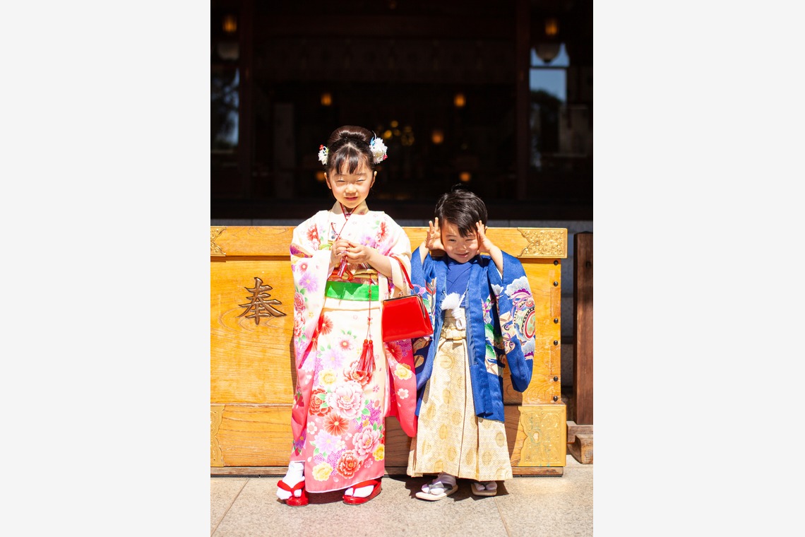Photobirdが撮影した写真のアルバム「七五三の記念撮影、神社にて」