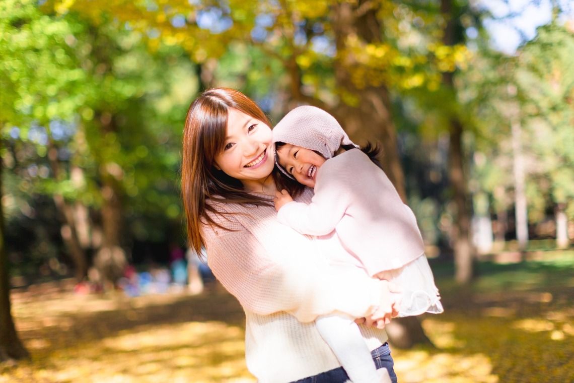 KOBASHOが出張撮影した家族写真(キッズ,ベビーフォト)などが写った「エミリィ紅葉撮影会」の家族写真