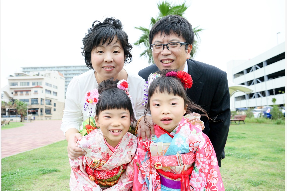 なかがわさとみが出張撮影した家族写真(キッズ,ベビーフォト)などが写った「双子ちゃん七五三＠千葉みなと」の家族写真