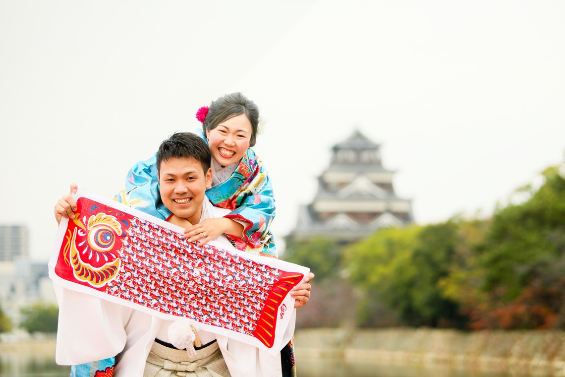 KIKIウェディングが撮影した「紅葉の広島城と公園」の写真