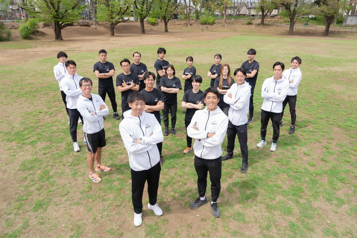 高橋佳五が撮影した写真のアルバム「企業宣材写真・会社集合写真」