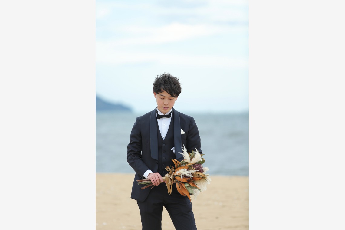 インプルーブ博多店が撮影した「海ロケーション前撮り」の写真