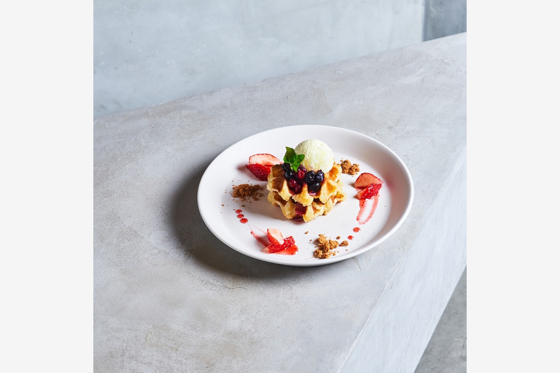 坂元寿行が撮影した「渋谷カフェの撮影」の写真