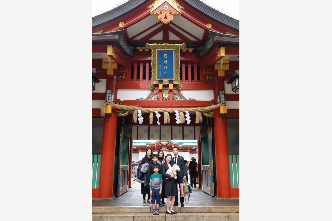 T.Matsumuraが出張撮影した家族写真(キッズ,ベビーフォト)などが写った「お宮参り＠日枝神社」の家族写真