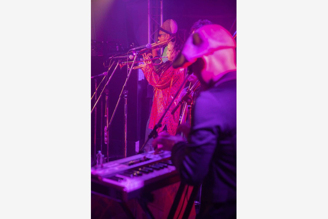 Sunstore 三條康貴が撮影した「ライブ」の写真