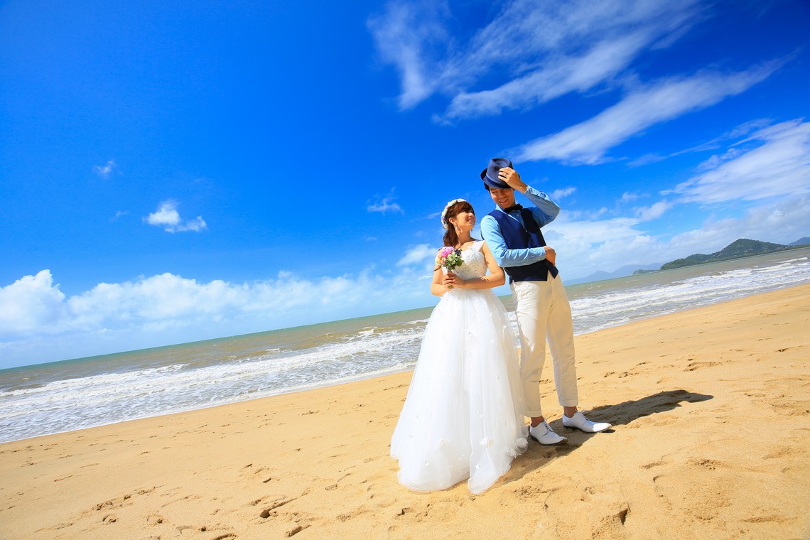 ケアンズ レンズ フォトグラフィーが撮影した「パームコーブビーチ周辺でのウェディング前撮りロケーション撮影」の写真