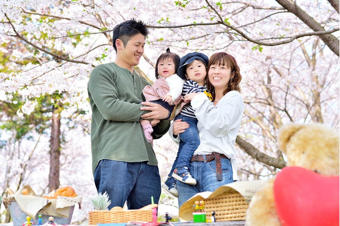 Design studio lumière（井上 敦仁）が撮影した写真のアルバム「みんなでお花見」