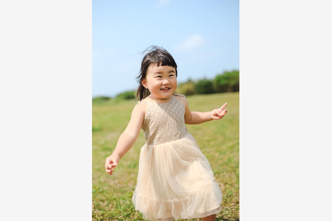 ポートレート沖縄が撮影した「天真爛漫な女の子３歳の誕生日」の写真