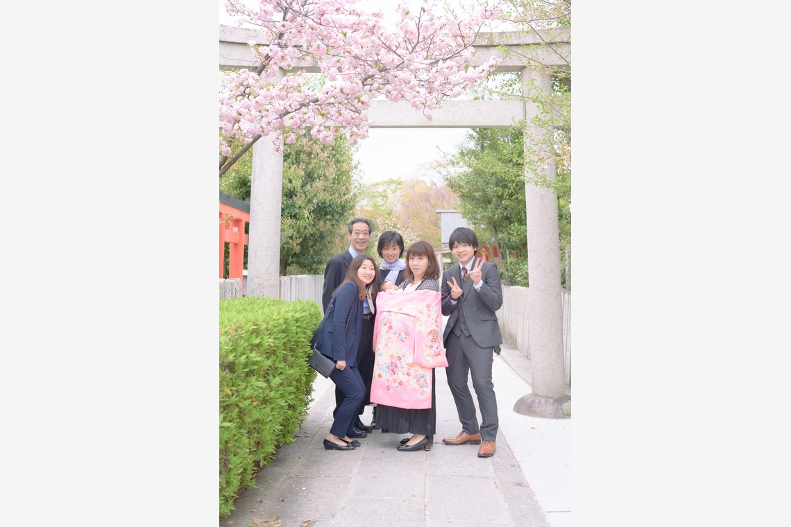 Earth Creative Productsが出張撮影した家族写真(キッズ,ベビーフォト)などが写った「ファミリー」の家族写真