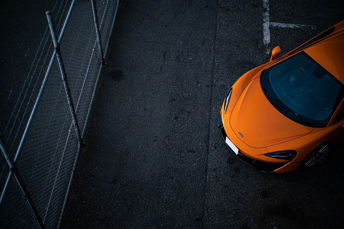 舘　典志が撮影した「自動車」の写真