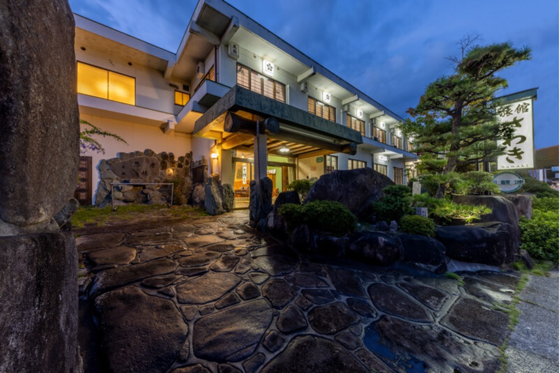 富岡敦が撮影した「旅館撮影　館内と料理写真」の写真