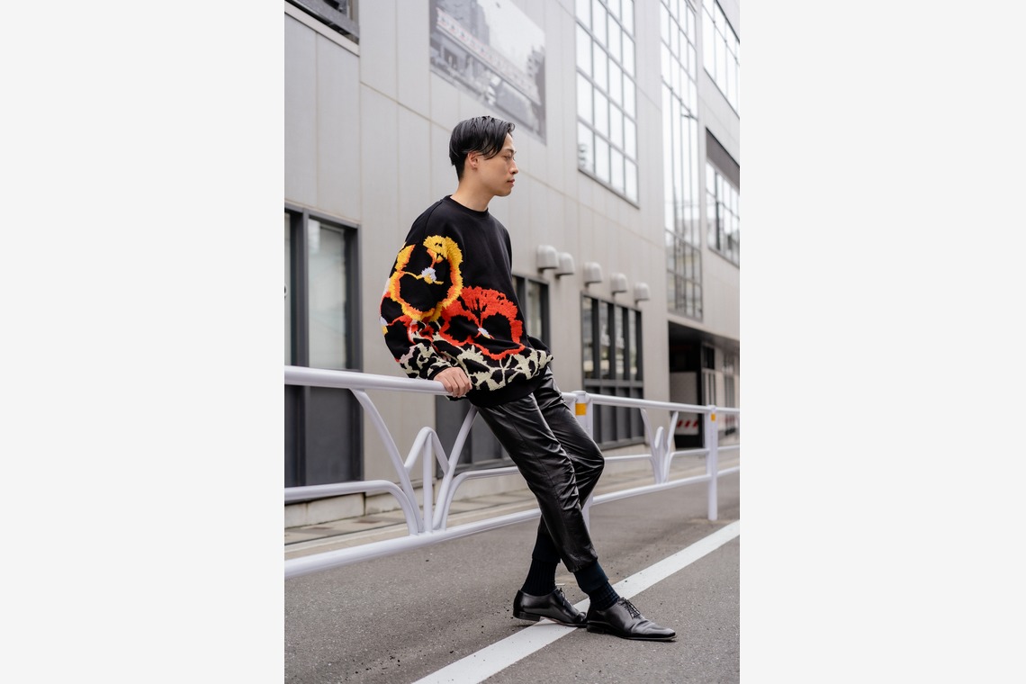 民辻亮介が撮影した写真のアルバム「ファッションアパレル」