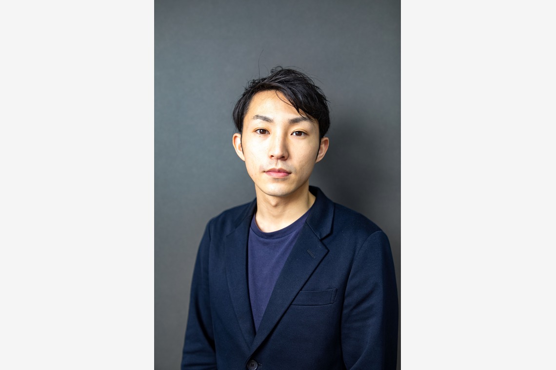 岩坪眞一郎が撮影した写真のアルバム「SNS、宣材写真」