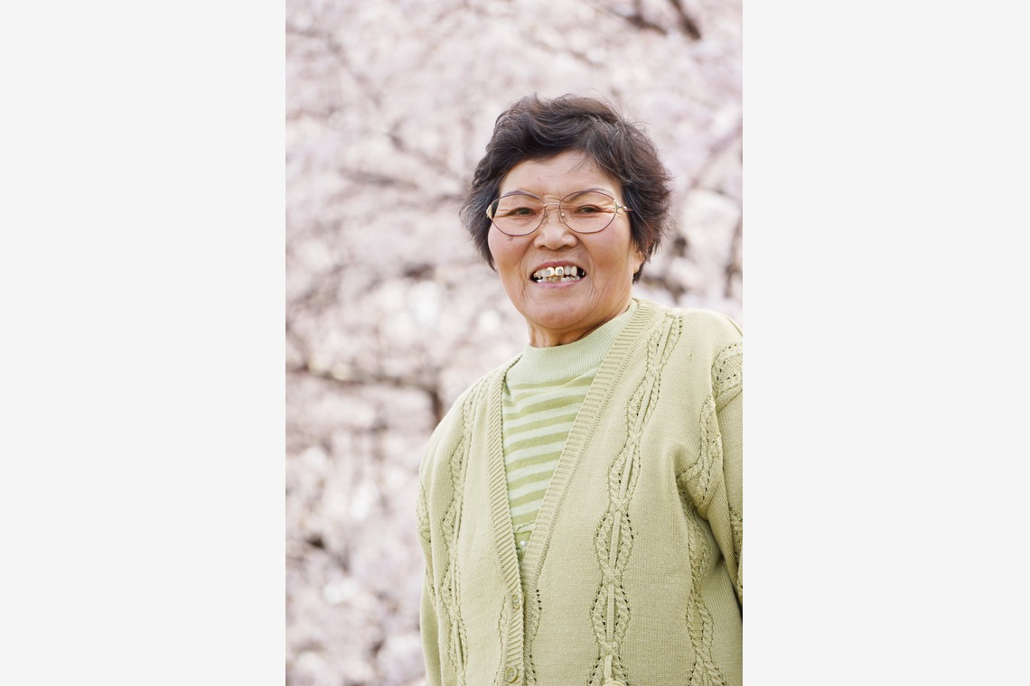 出張撮影のメモリーズが出張撮影した家族写真(キッズ,ベビーフォト)などが写った「ファミリーフォト-アラカルト」の家族写真