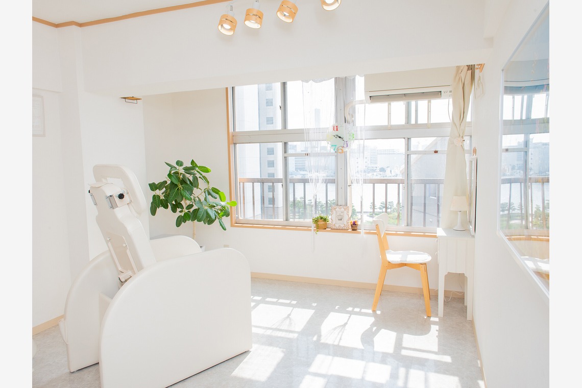 松野葉子が撮影した写真のアルバム「内外観写真」