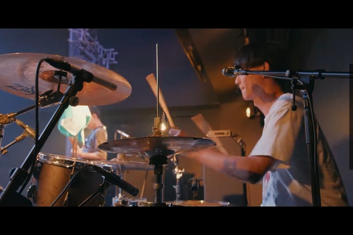 児玉 一成が撮影した写真のアルバム「ライブリリックムービー」