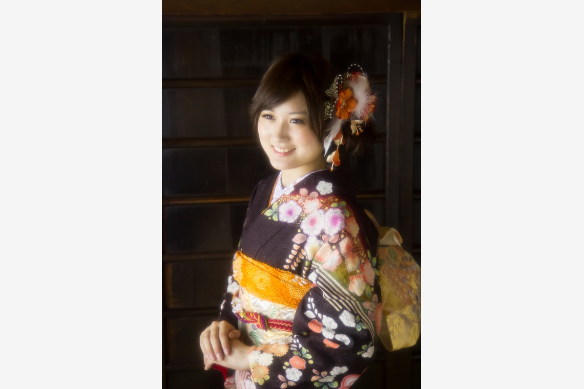 スマイルハンターが出張撮影した家族写真(キッズ,ベビーフォト)などが写った「成人式フォト」の家族写真