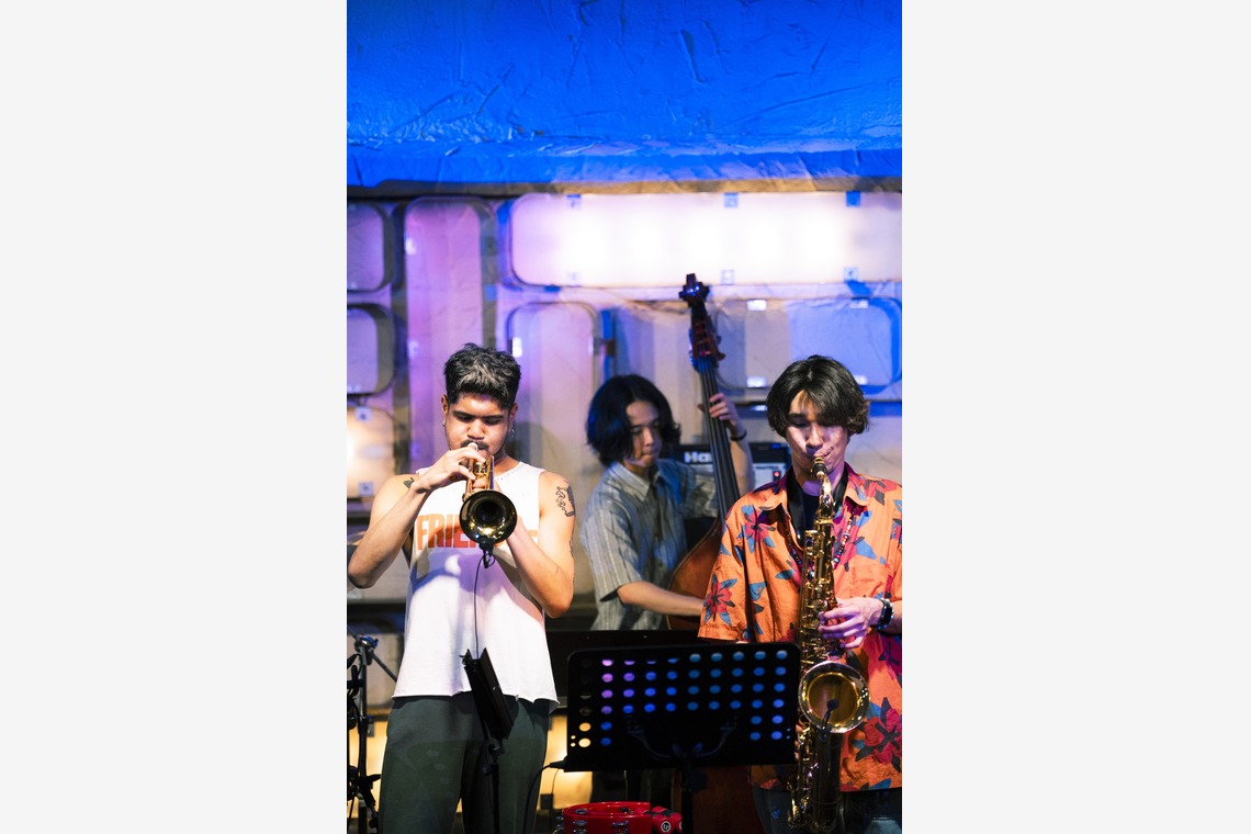 矢崎麦が撮影した写真のアルバム「ジャズライブ撮影」