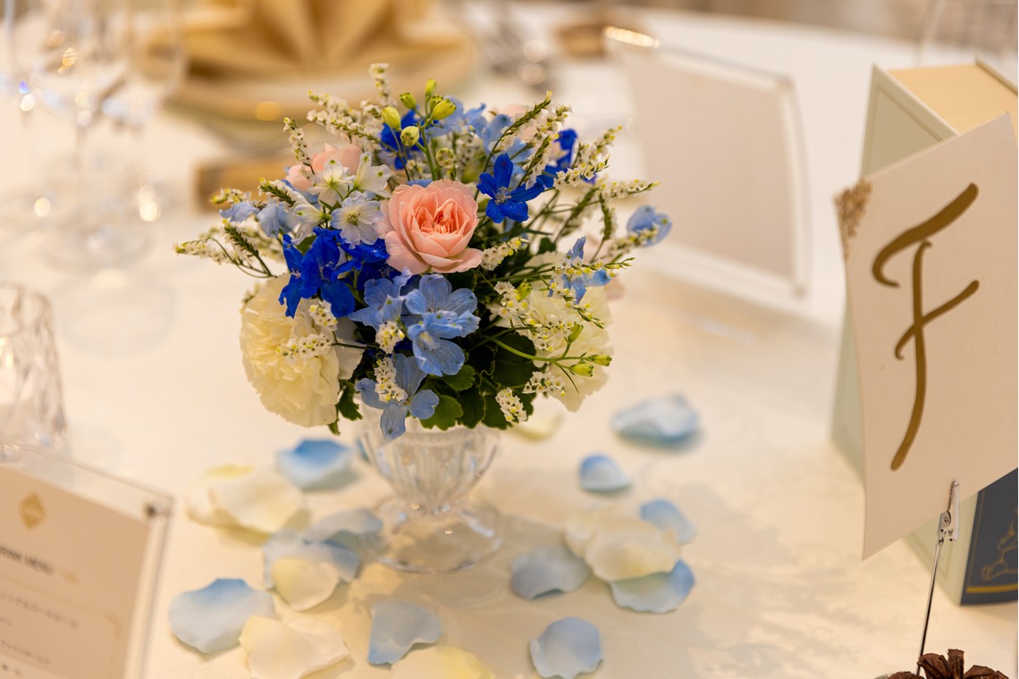 内海　利彦が撮影した「披露宴会場の花装」の写真