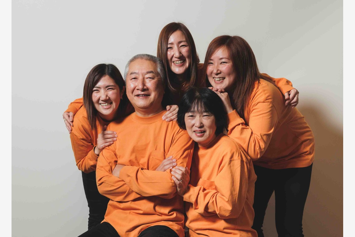 松井シンジが撮影した「家族写真（屋内・屋外）」の写真