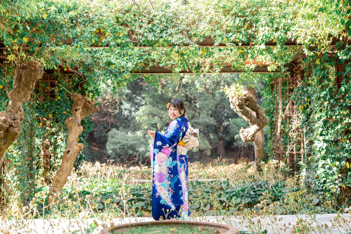 尾崎光が撮影した写真のアルバム「成人式/2P」