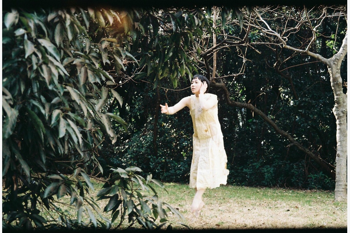 村崎玲巨が撮影した「食べる服　堺」の写真