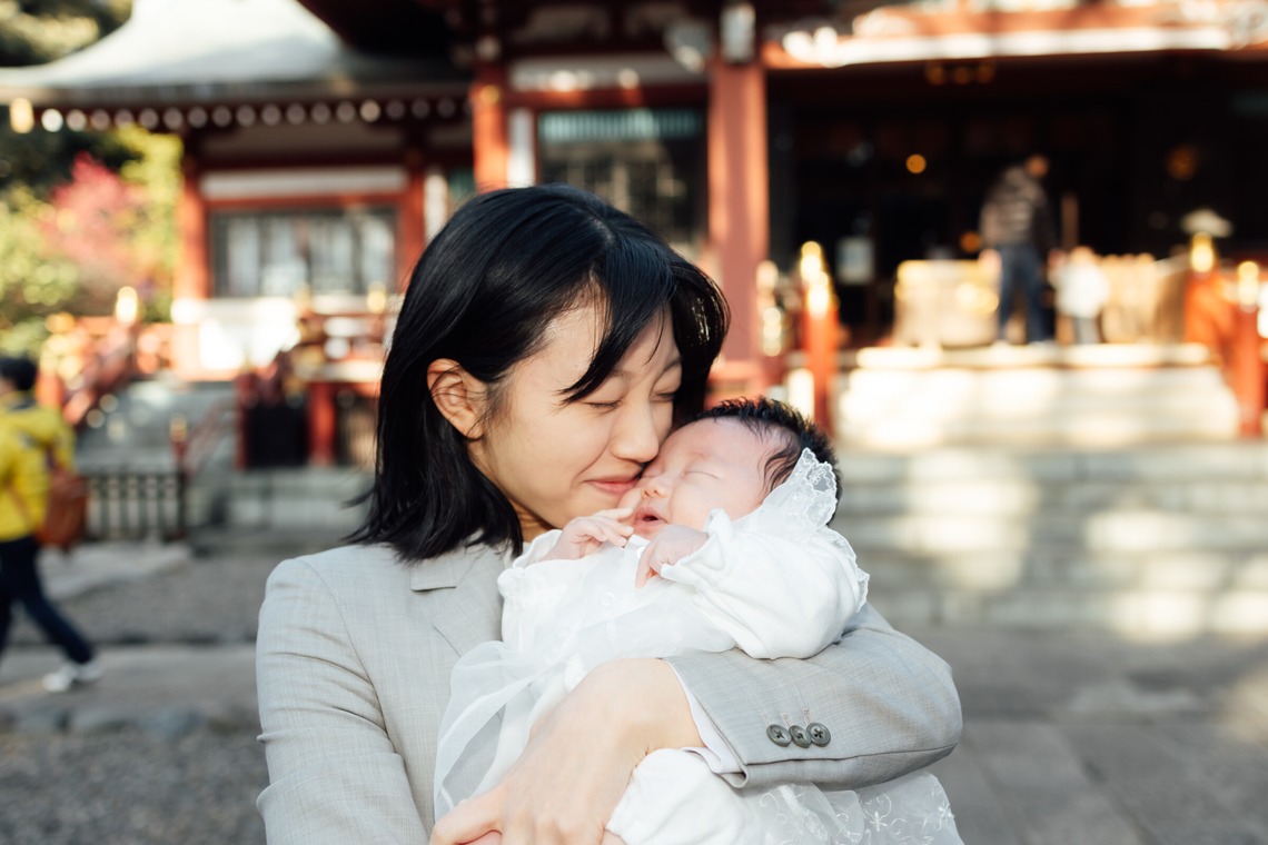出張撮影くろさわが出張撮影した家族写真(キッズ,ベビーフォト)などが写った「お宮参り」の家族写真